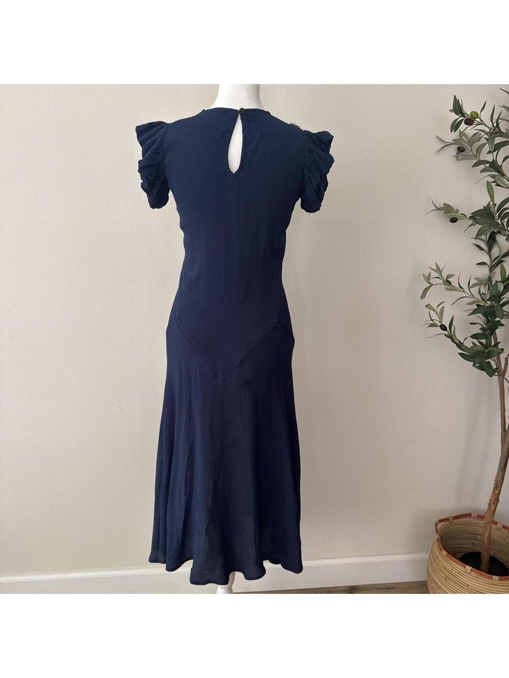 Antique 1920s flapper dress with floral embroidery - Picture 7 of 9